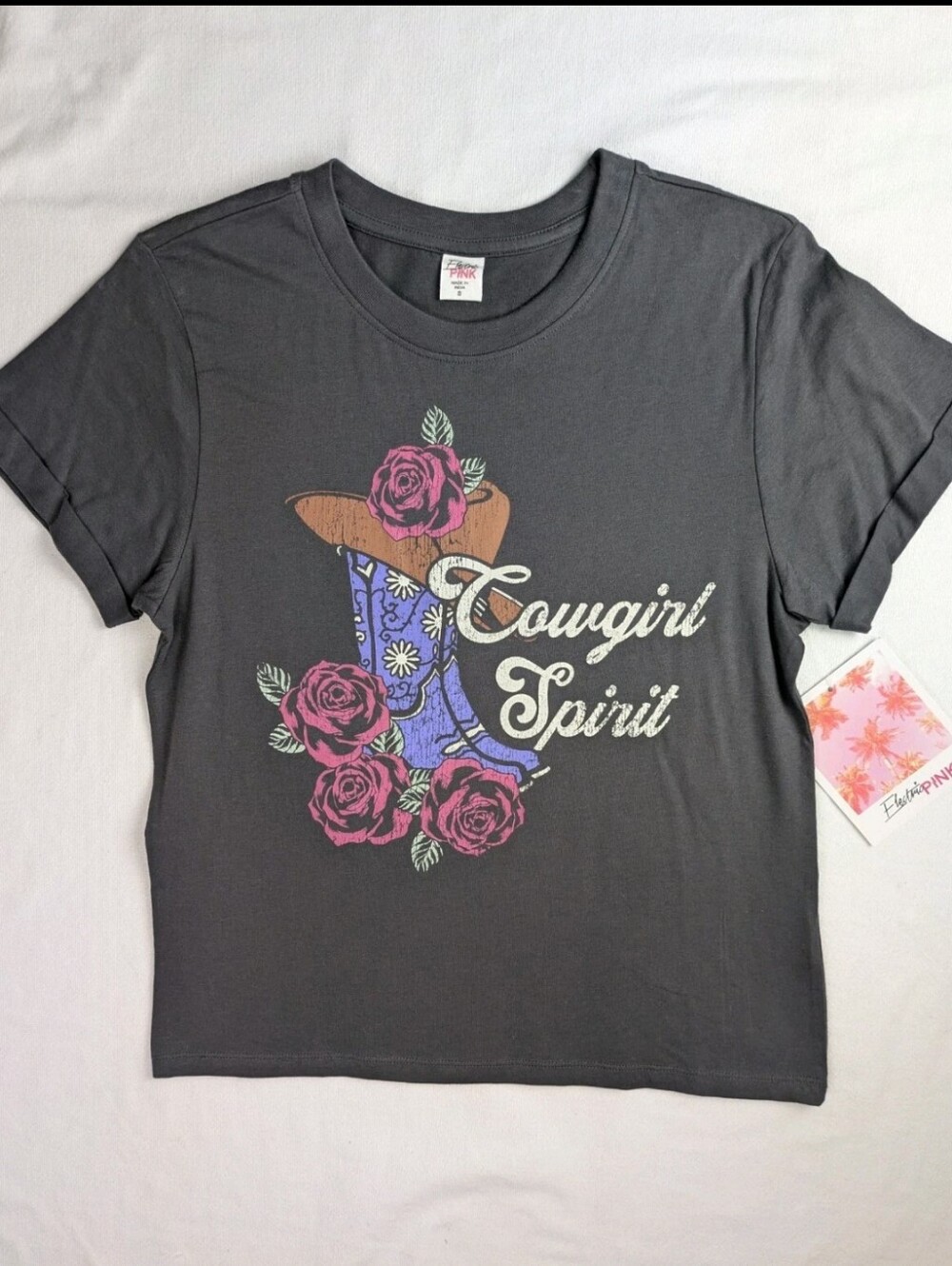 Cowgirl Spirit Tshirt NWT Small Grey Boots & Roses